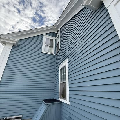 Exterior siding painting